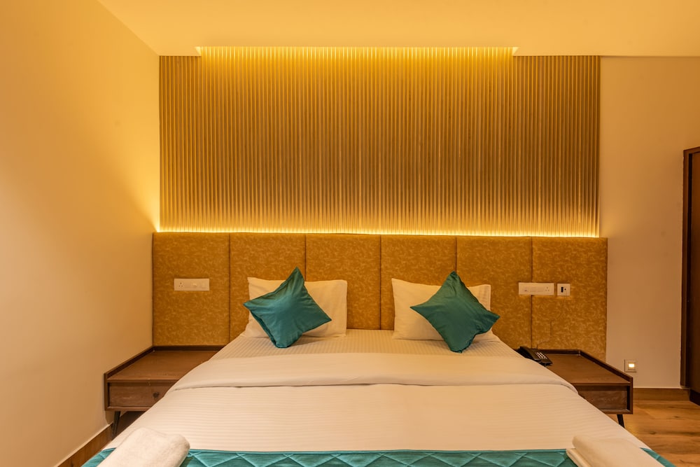 Premium Studio Suite photo 3