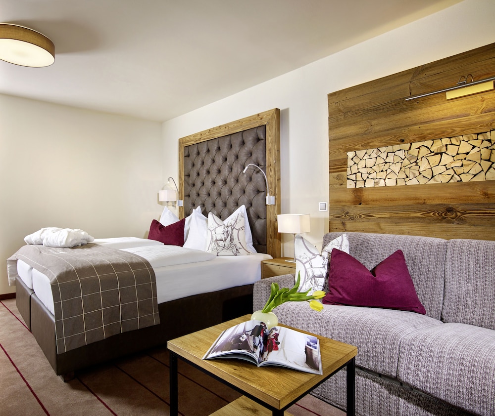 Deluxe Single Room