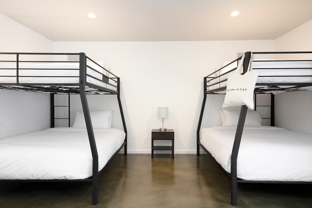 House (Multiple Bedrooms) photo 3