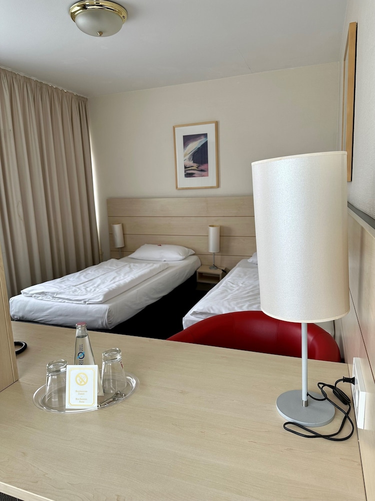 Superior Double or Twin Room - Photo 3