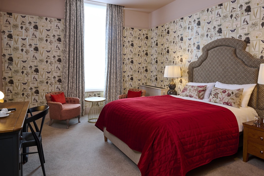 Deluxe Room - Photo 4