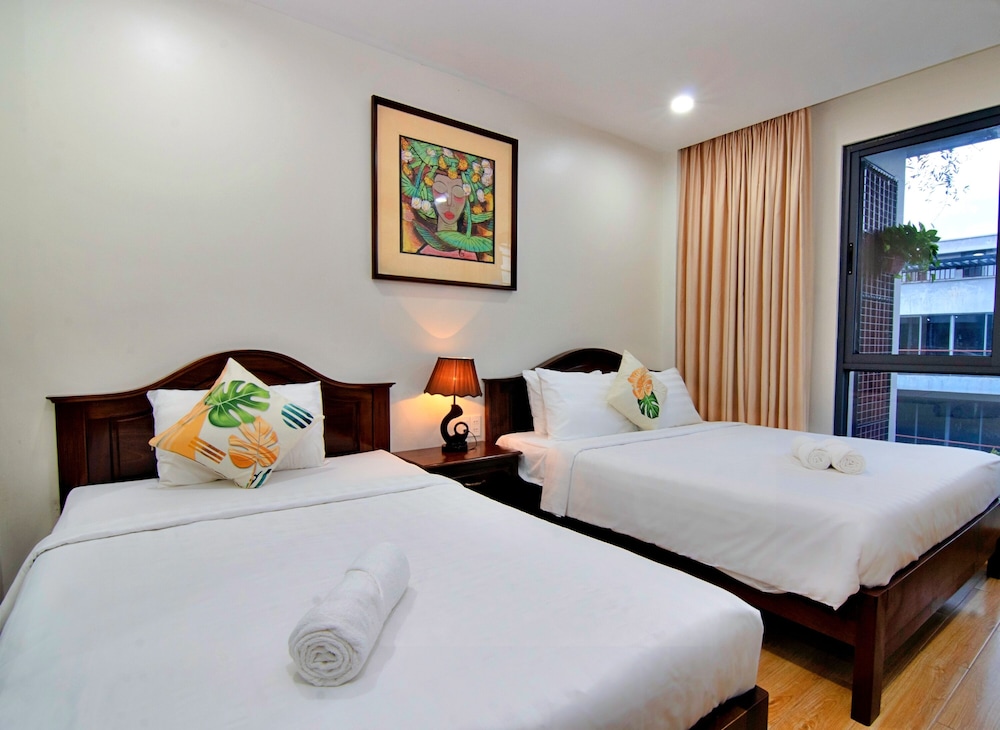 Deluxe Double or Twin Room, Balcony photo 2