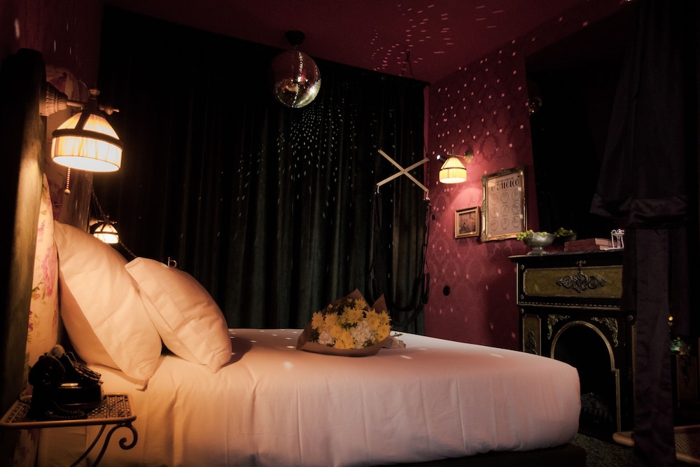 Lisbon's Fantasies - Photo 18