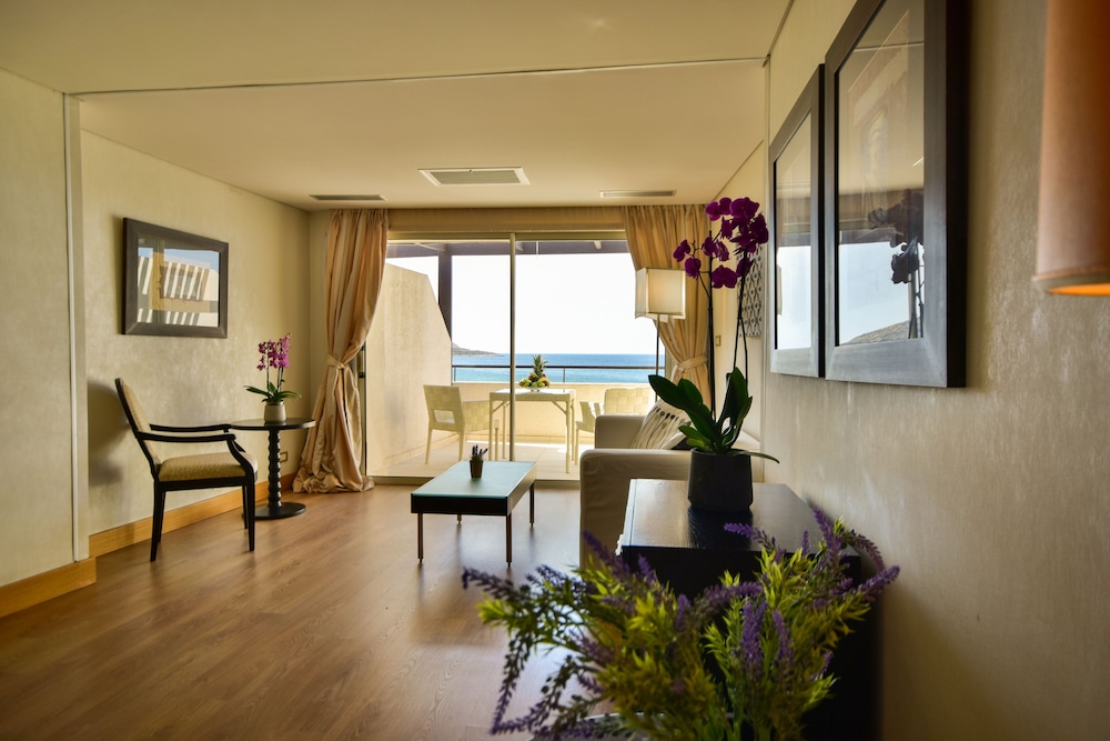 Exclusive Triple Room, Sea View