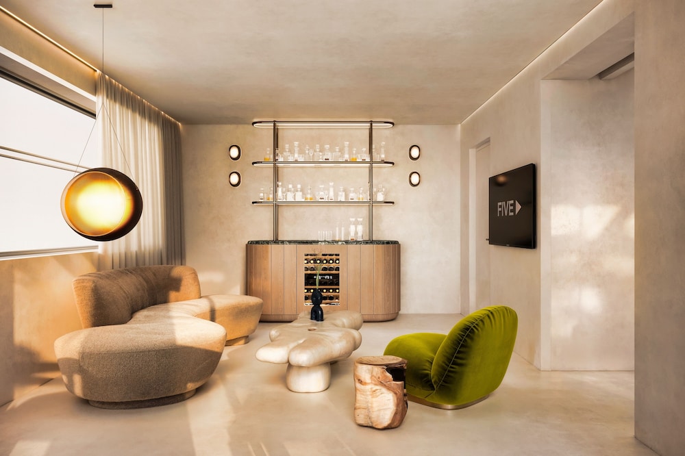 Epic Suite | Sea View photo 3