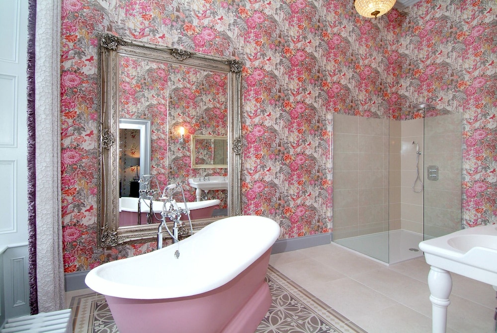 Junior Suite, Garden View - Photo 8