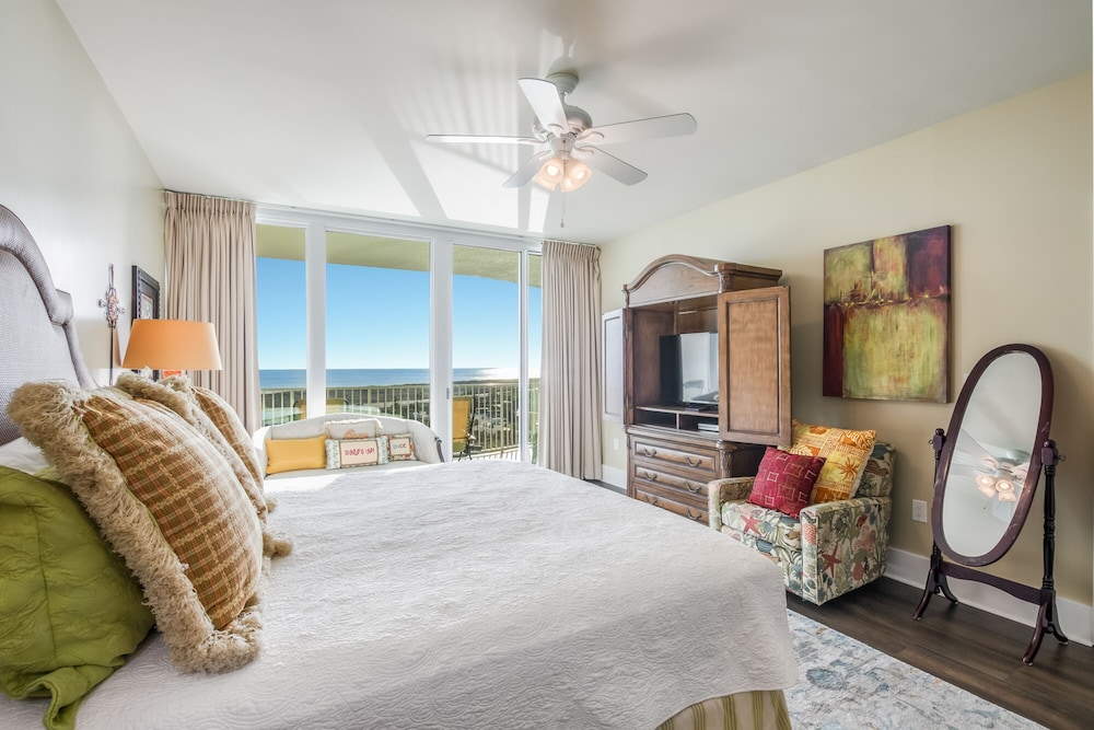 Signature Apartment, 3 Bedrooms, Balcony, Beach View photo 3
