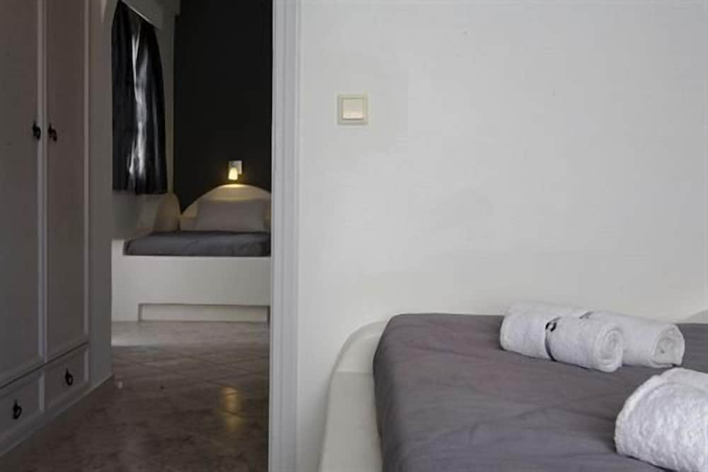 Family Suite, 2 Bedrooms - Photo 7