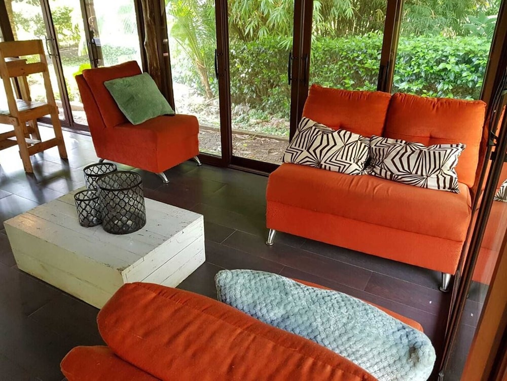 Bungalow photo 2