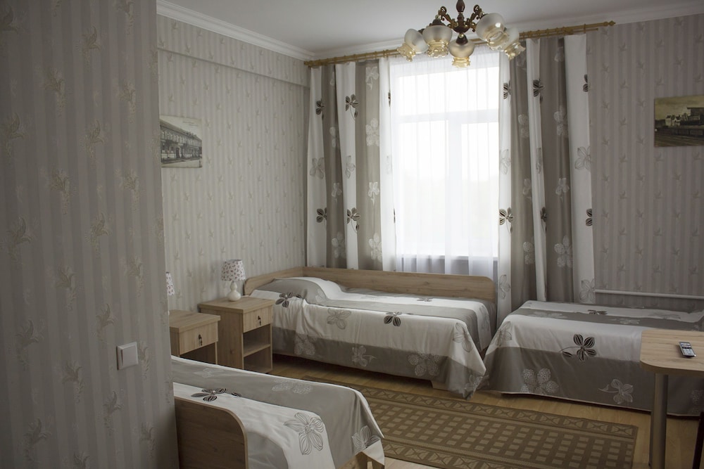 Quadruple Room (with Shower)