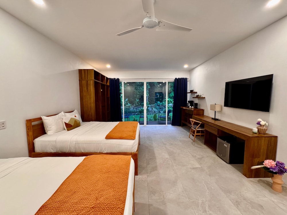 Comfort Room photo 2