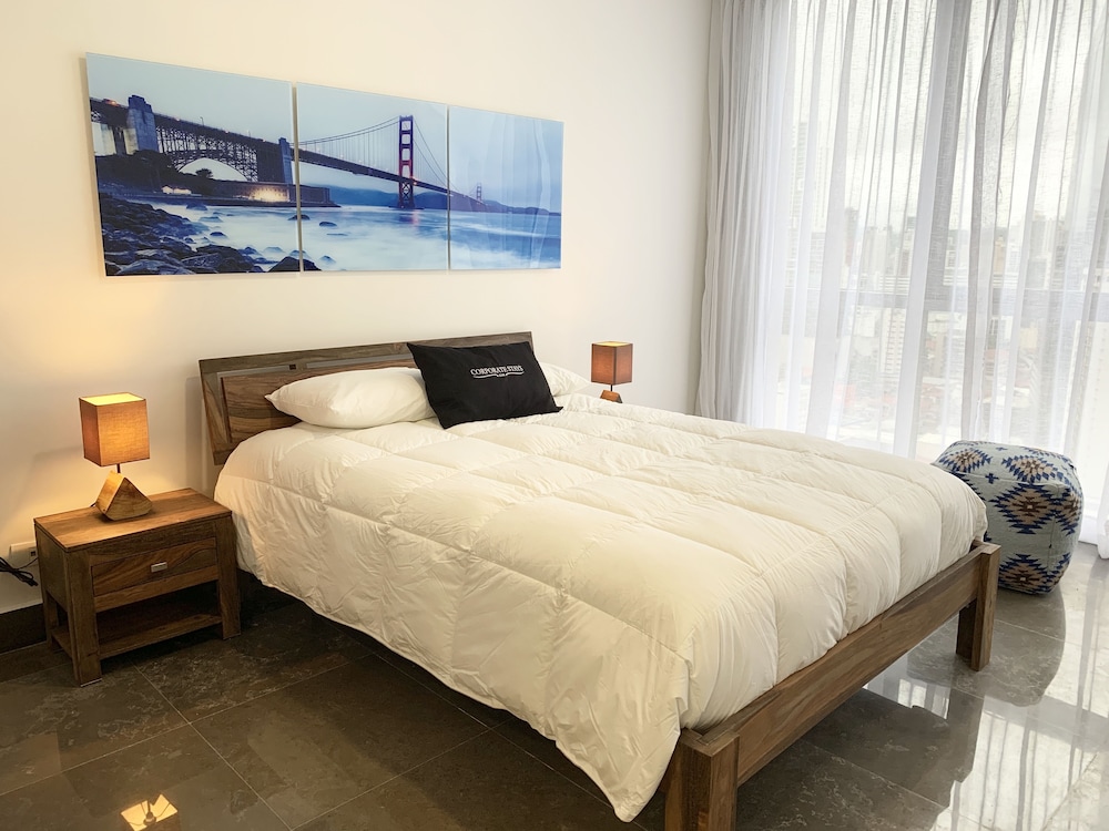 Deluxe Apartment photo 2