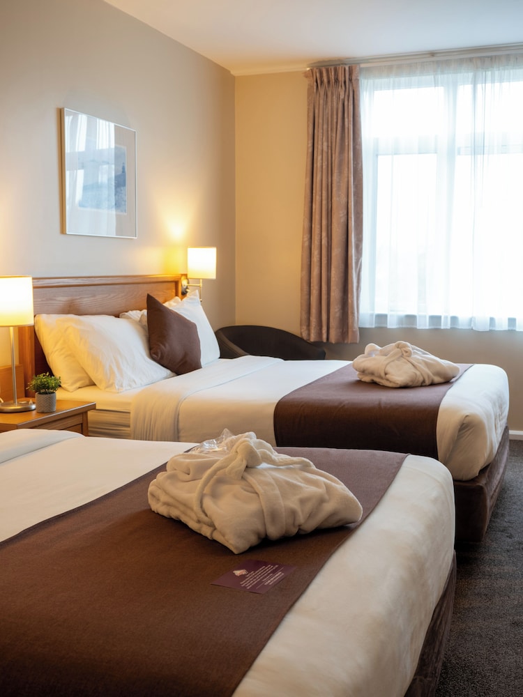 Twin Room, 2 Queen Beds - Photo 1
