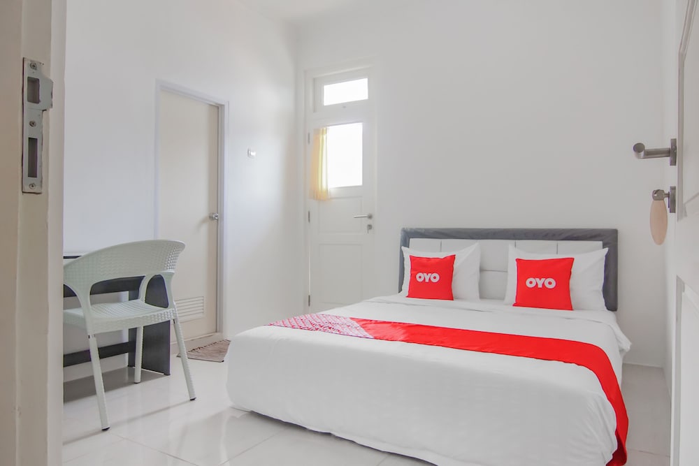 Deluxe Double Room - Photo 8