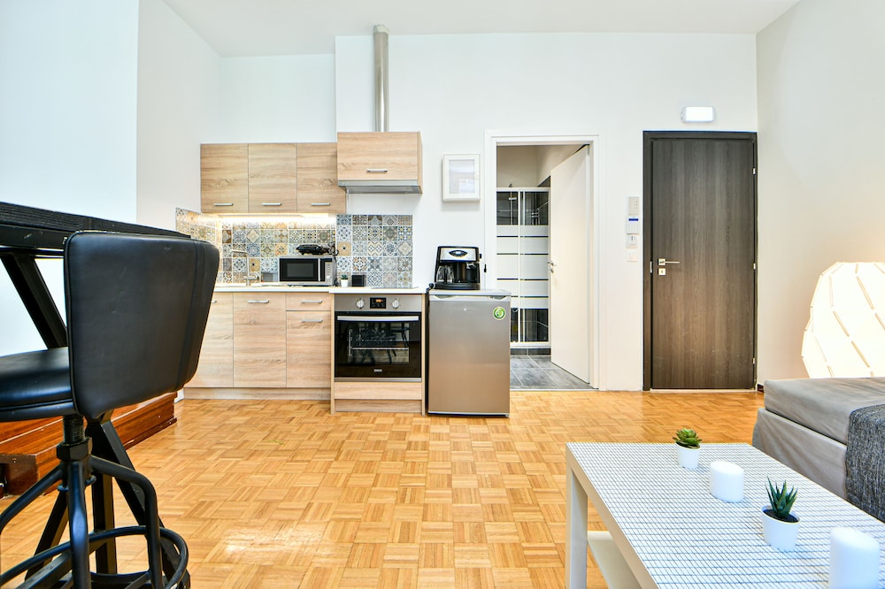 Deluxe Apartment (Lavatera) photo 3
