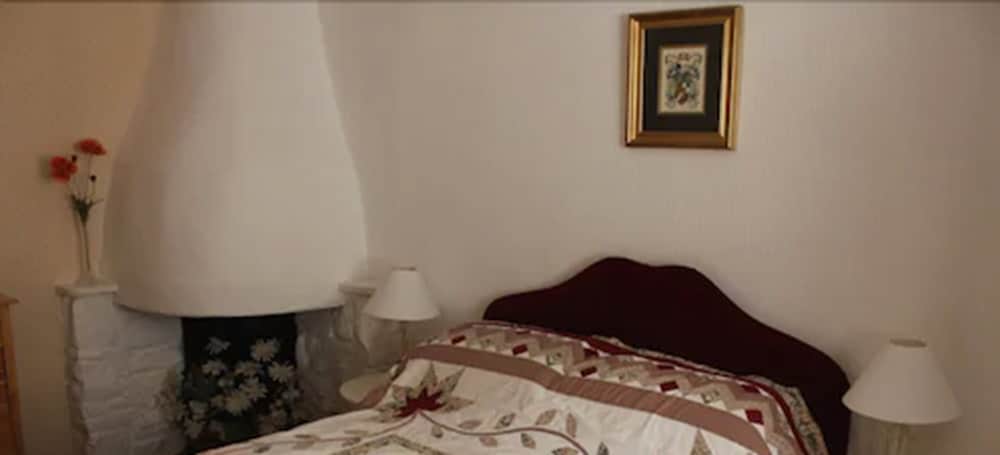 Double Room (Small) photo 3