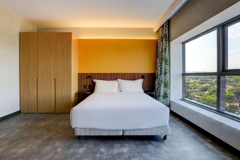 Superior Room, Accessible - Photo 12