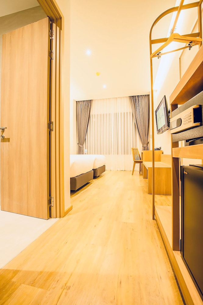 Deluxe Twin Room - Photo 3
