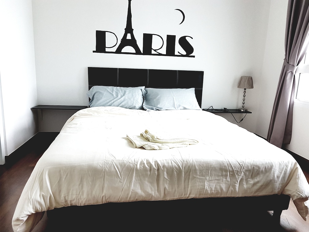 2-Bedroom Suite
