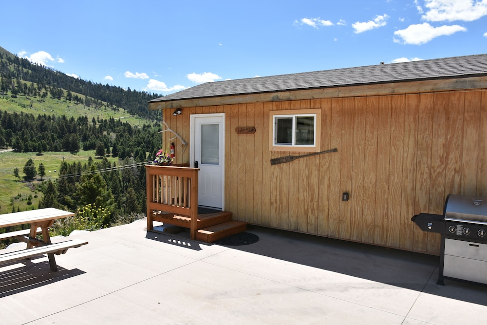 Cabin, 1 Bedroom, Kitchen, Mountain View photo 3