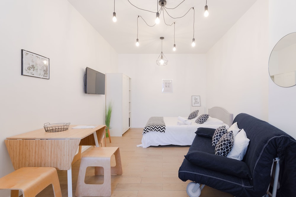 Family Studio (1)