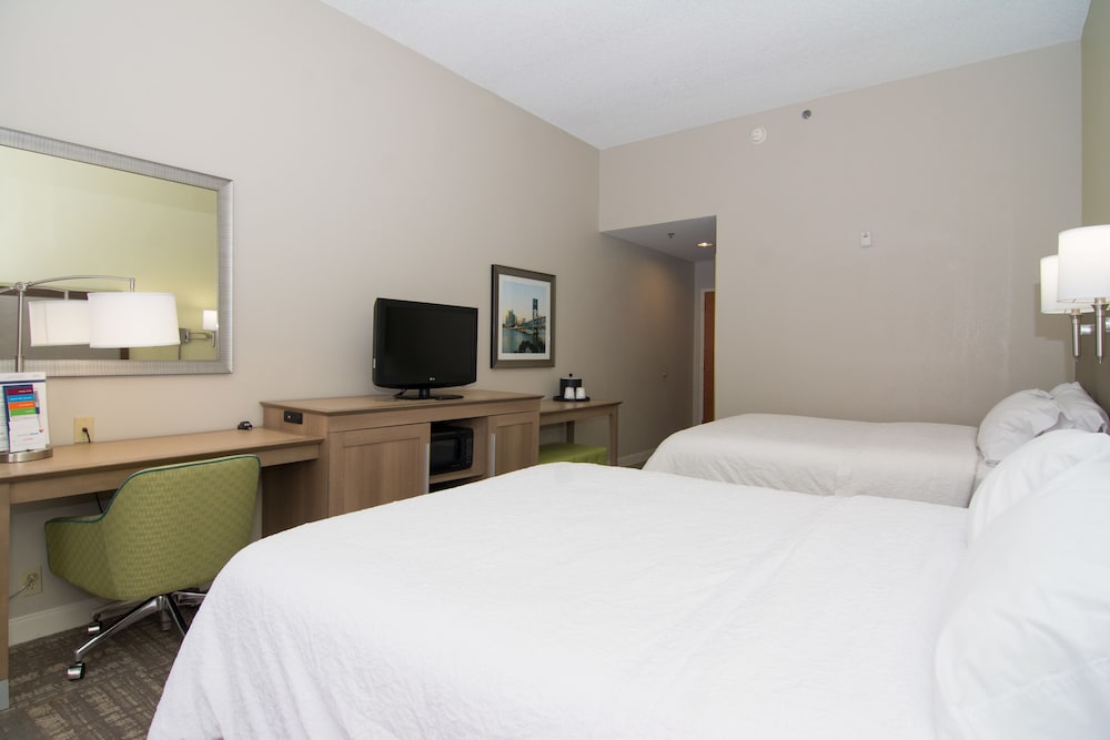 Room, 2 Queen Beds, Non Smoking