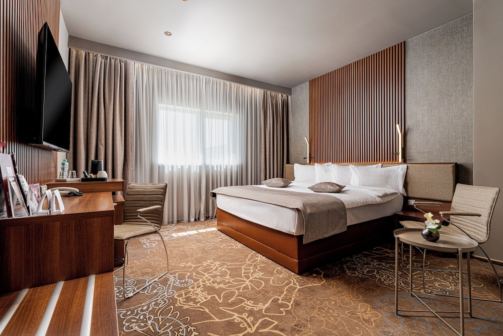 Superior Double Room - Photo 1