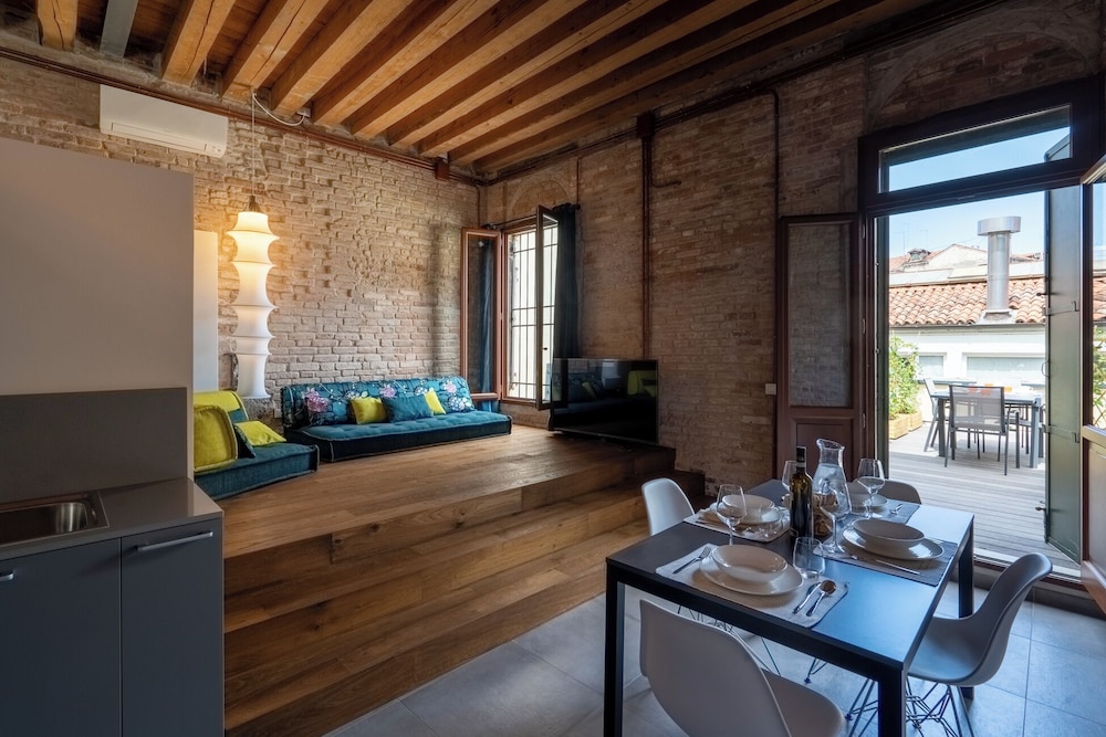 Superior Apartment photo 1