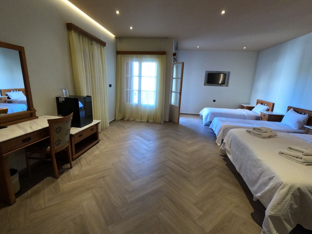 Superior Studio Suite, Sea View photo 2