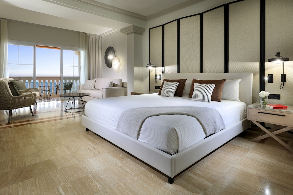Junior Suite, Oceanfront