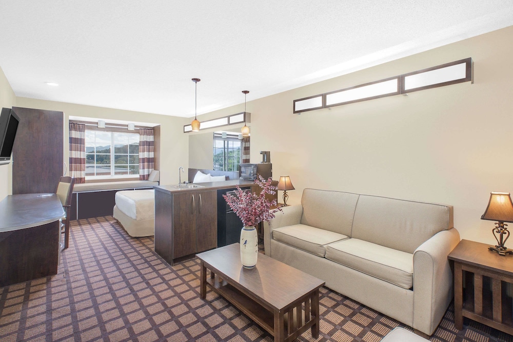 Suite, Accessible photo 2