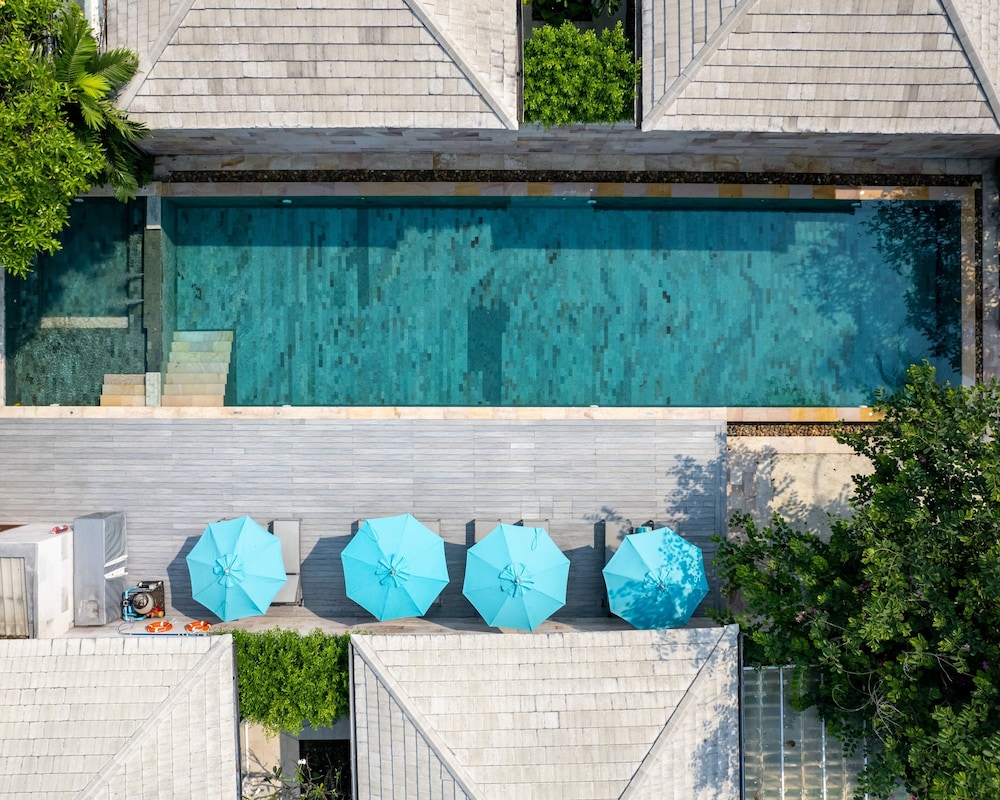 Avani Two Bedroom Beachfront Pool Villa photo 3
