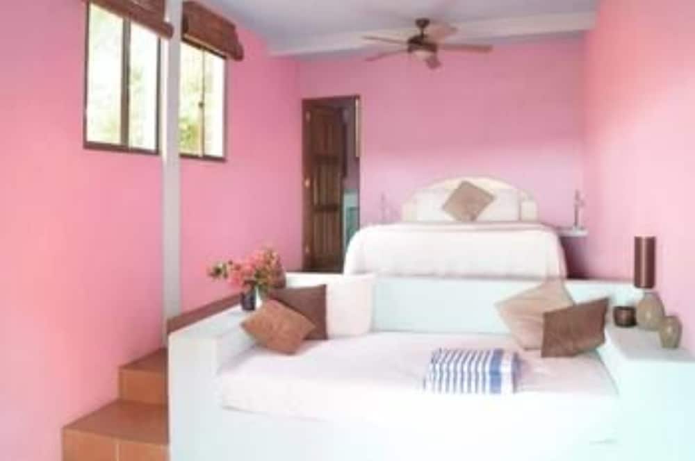 Family Triple Room, Multiple Beds photo 1
