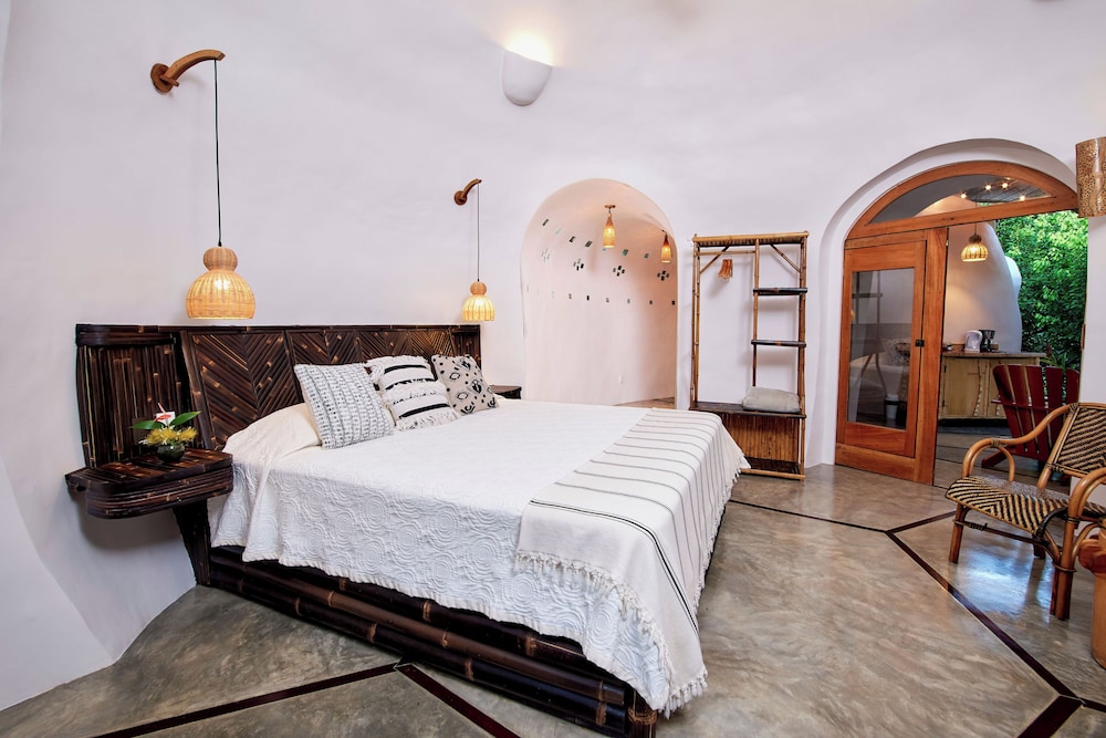 Dome Suite