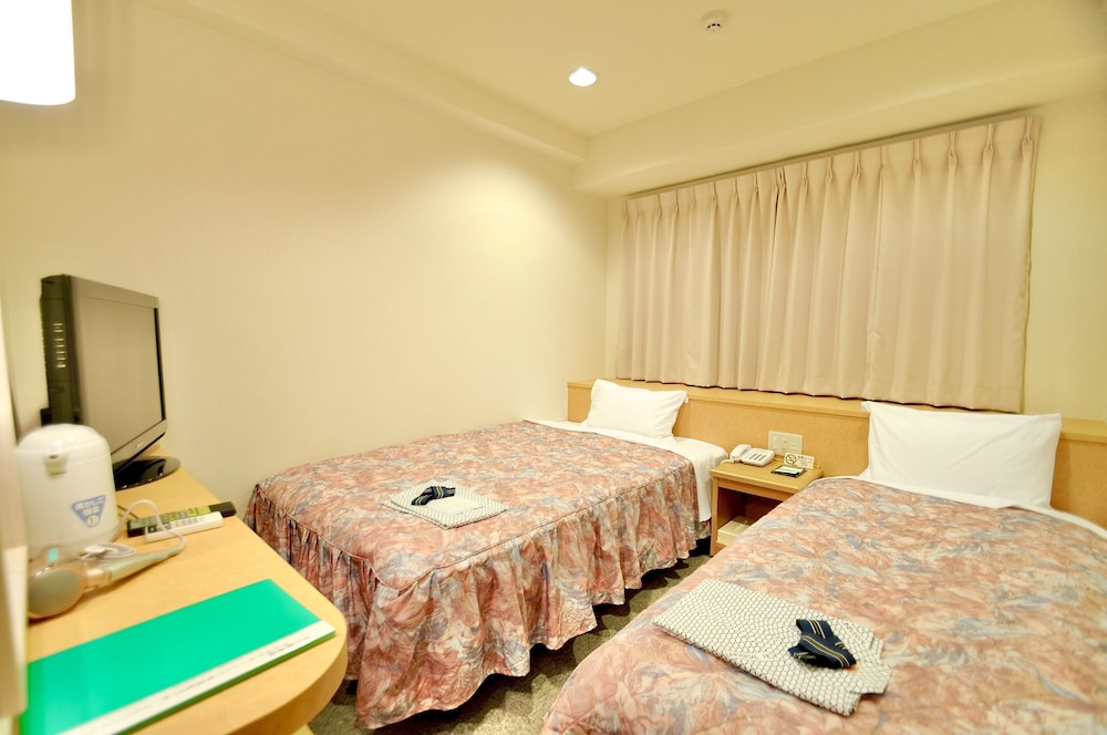 Twin Room, Smoking (2) - Photo 1