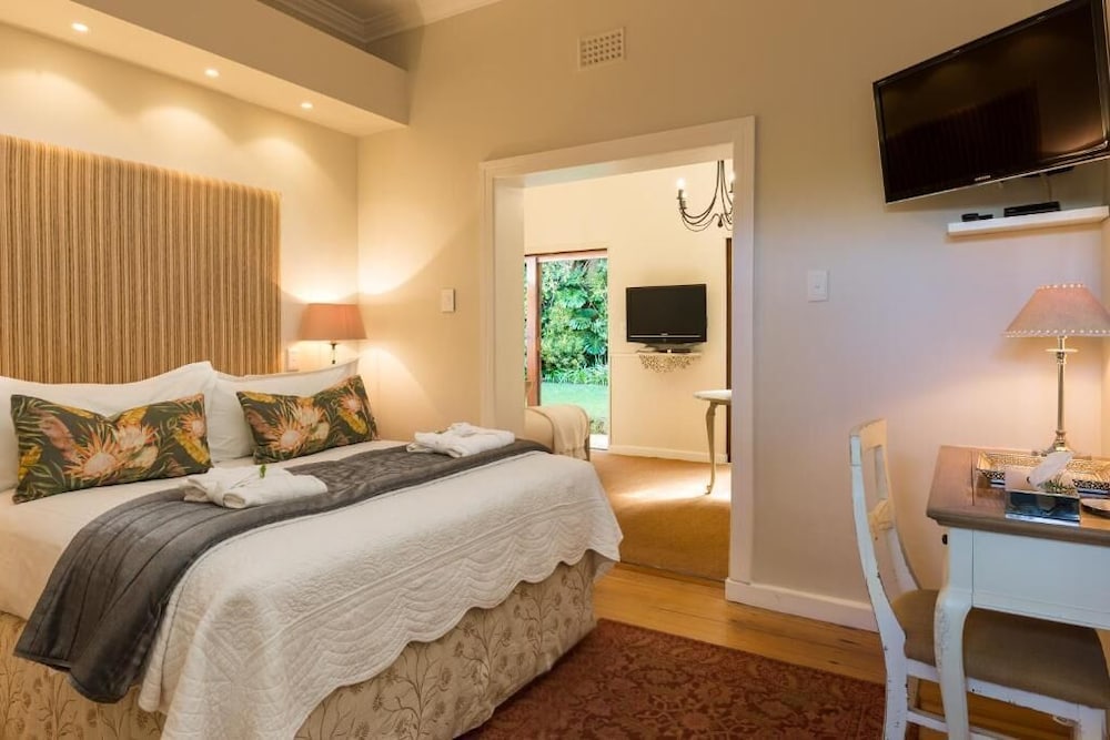 Deluxe Family Room with Private Garden