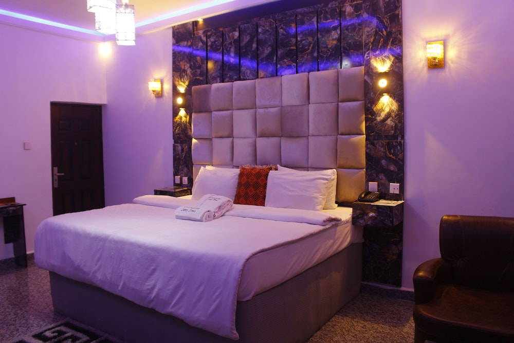 Premium Room - Photo 3