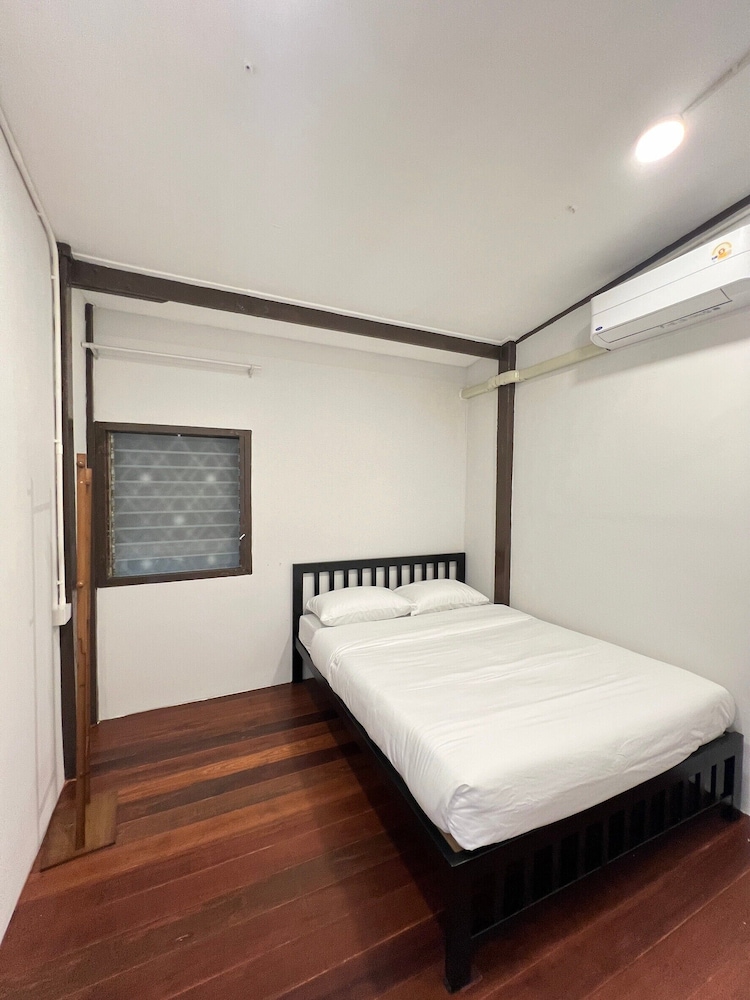 Standard Single Room photo 2