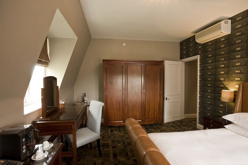 Classic Double Room, Park View photo 3