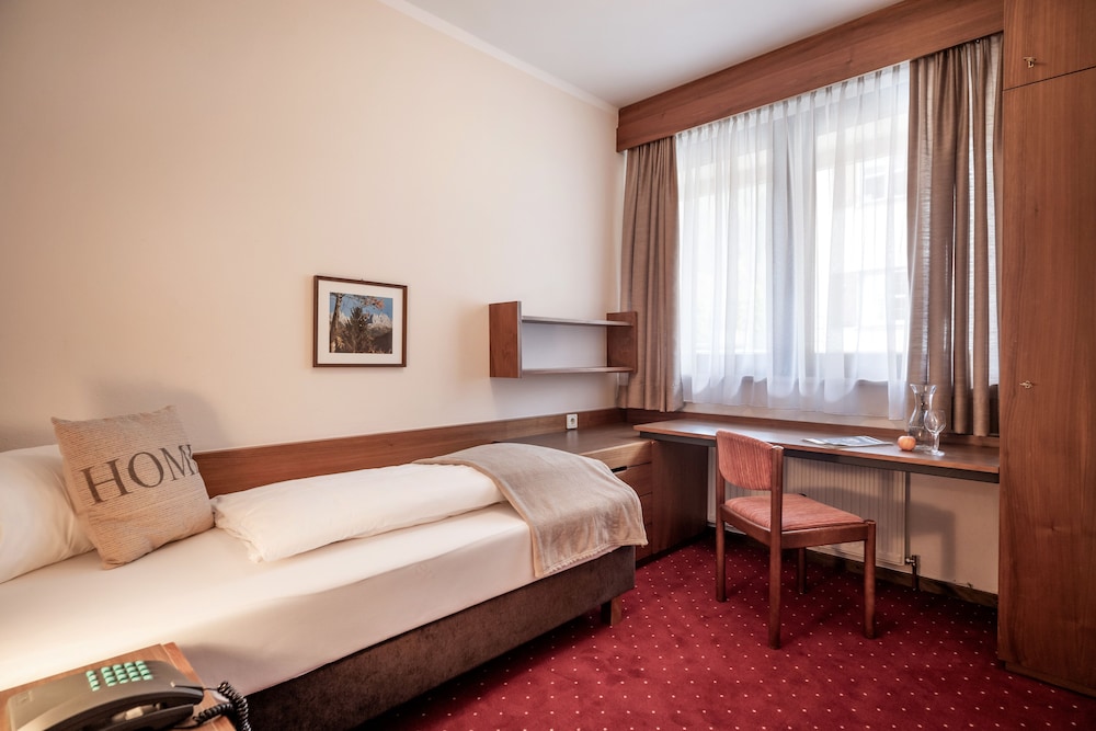 Apartment, 2 bedrooms, mountain view (final cleaning fee 90 EUR ) photo 2