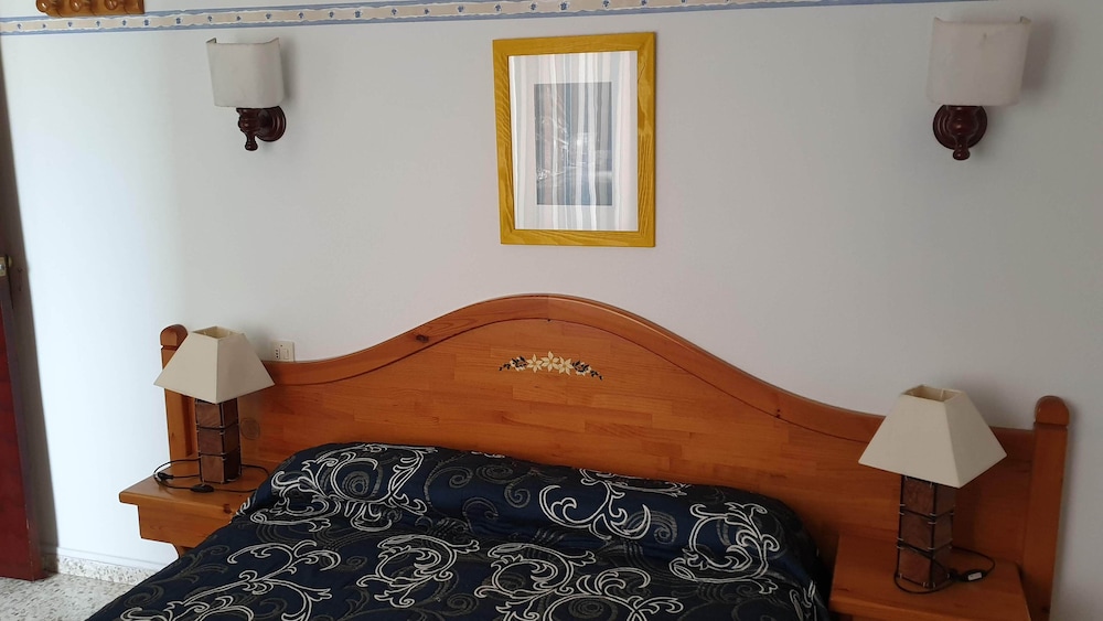 Standard Single Room, 1 Bedroom, Private Bathroom, Tower photo 3