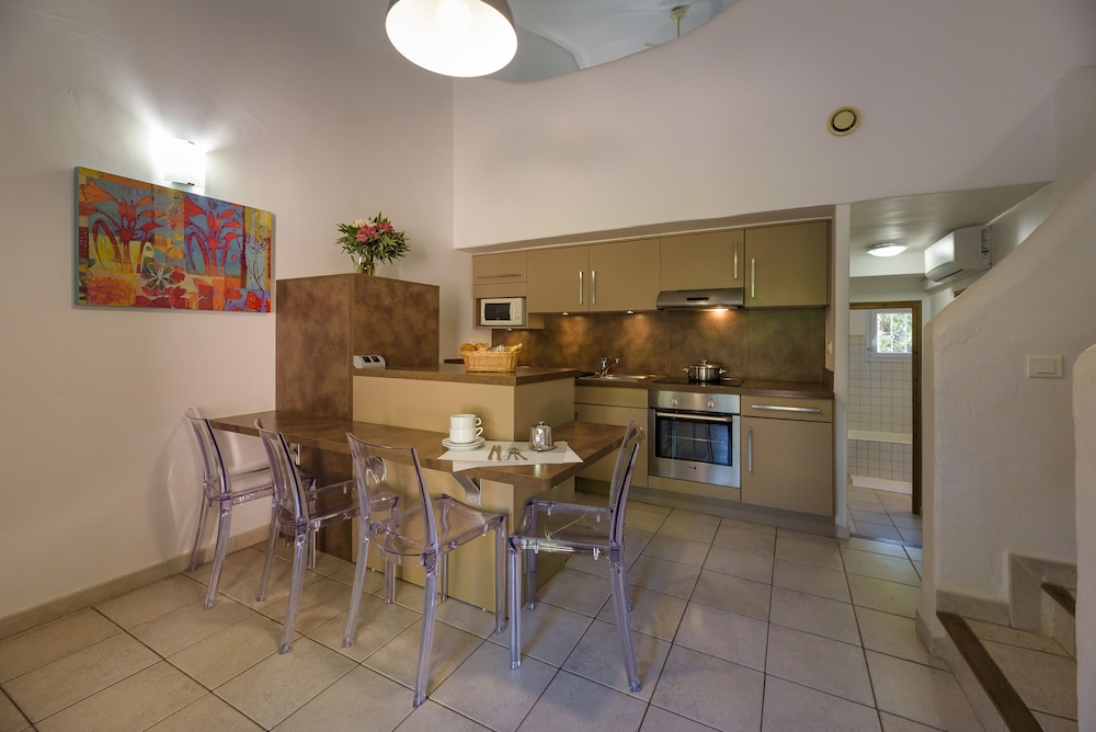 Superior 1 Bedroom Villa with Mezzanine photo 2
