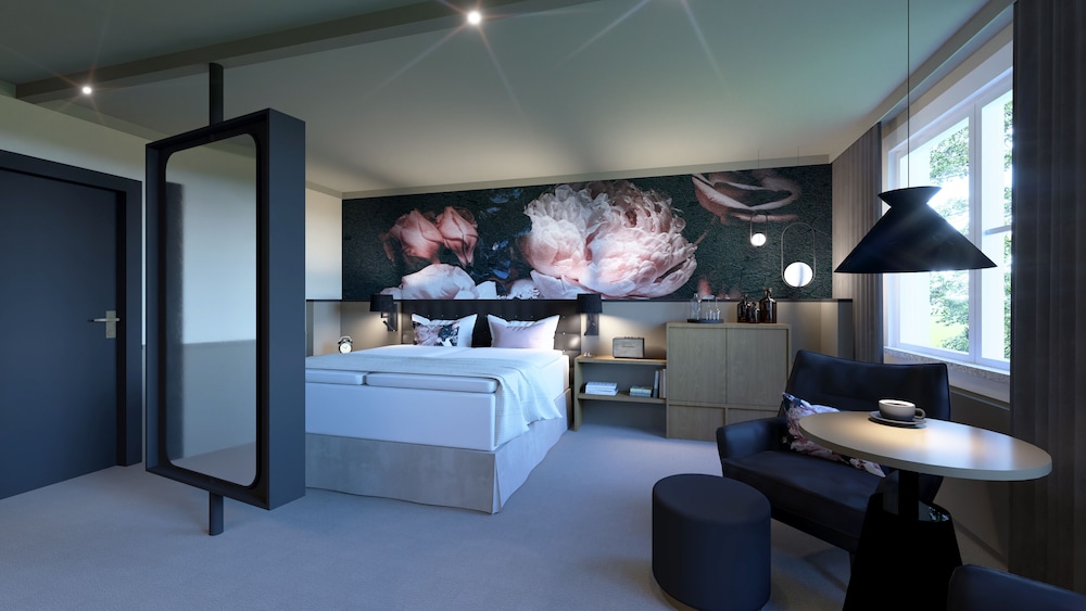 Deluxe Double Room, Garden View photo 1