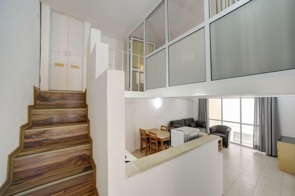 Duplex, 1 Bedroom, Garden Area (Ha-Kovshim St 28 Flat 9) photo 1