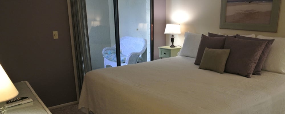 Condo, 2 Bedrooms