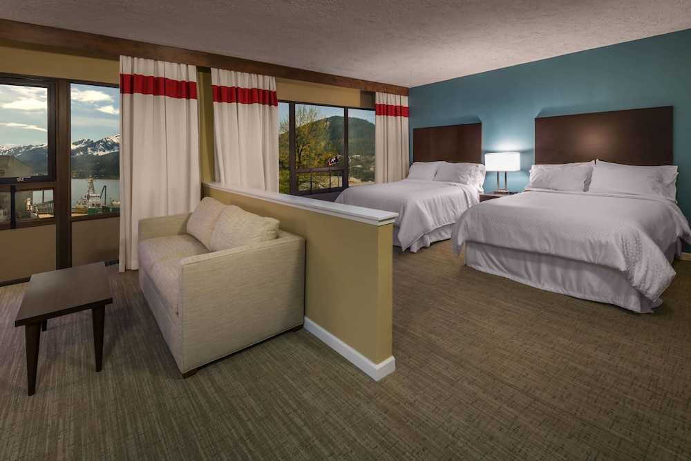 Junior Suite, Multiple Beds, Mountain View - Photo 2