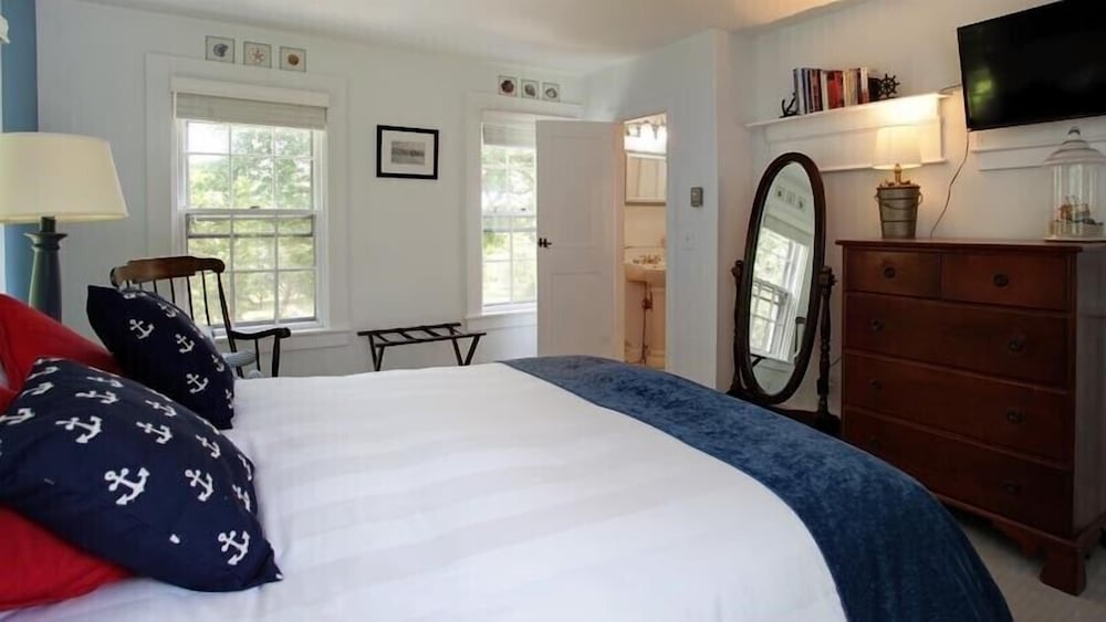 Comfort Room, 1 Bedroom, Non Smoking (Old Glory) photo 3