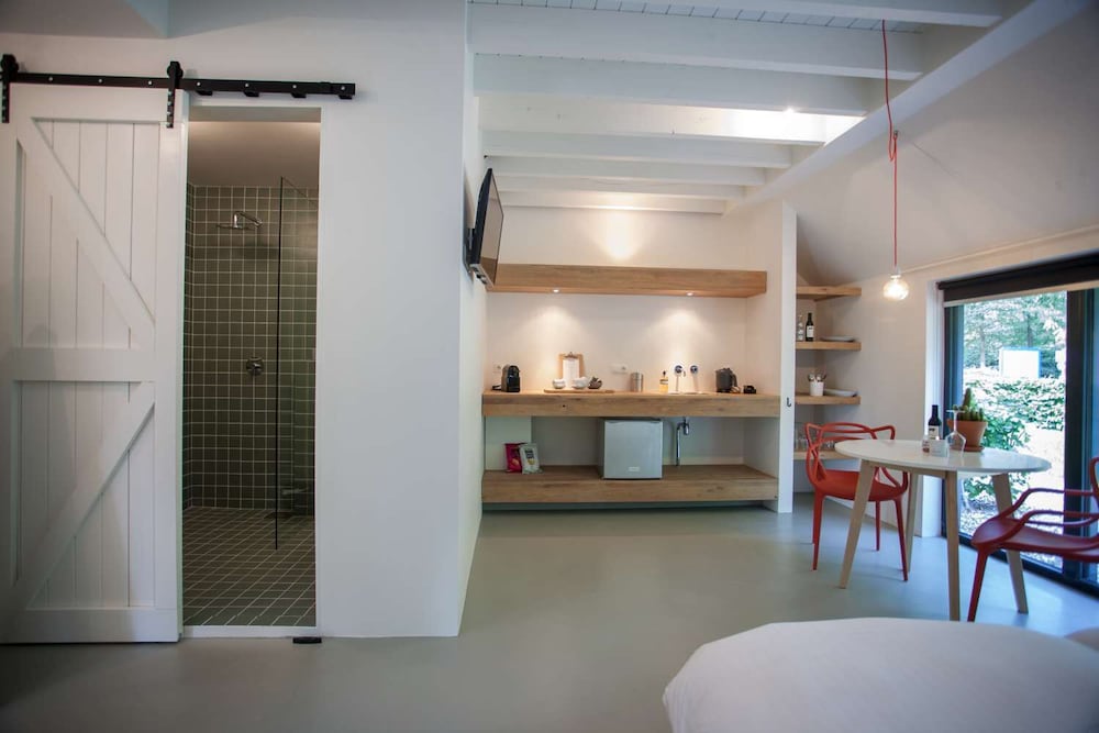 Double or Twin Room (Seis) photo 2
