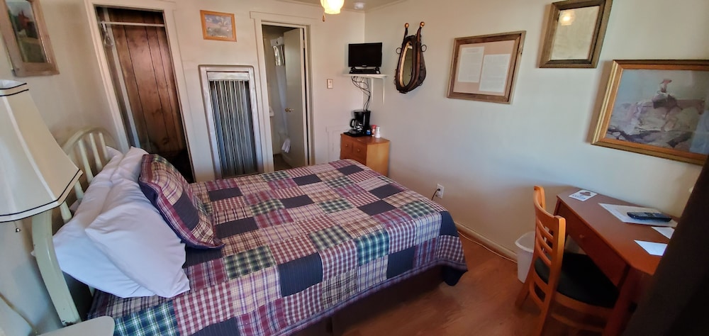 Standard Room, 1 Double Bed photo 3