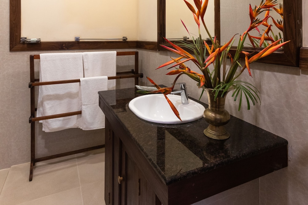 Exclusive Villa, Ocean View photo 3